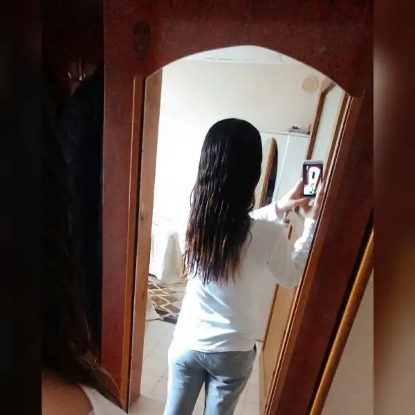 PicsArt_04-09-12.57.11.webp