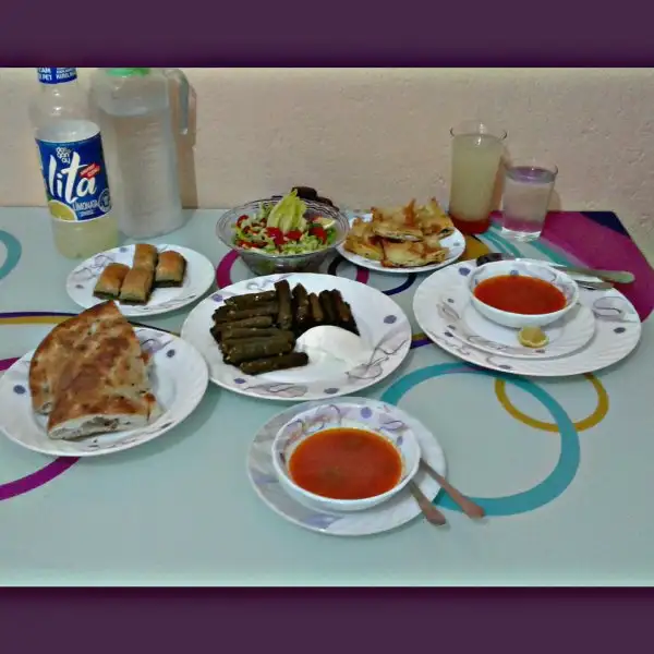 PicsArt_06-07-08.54.20.webp
