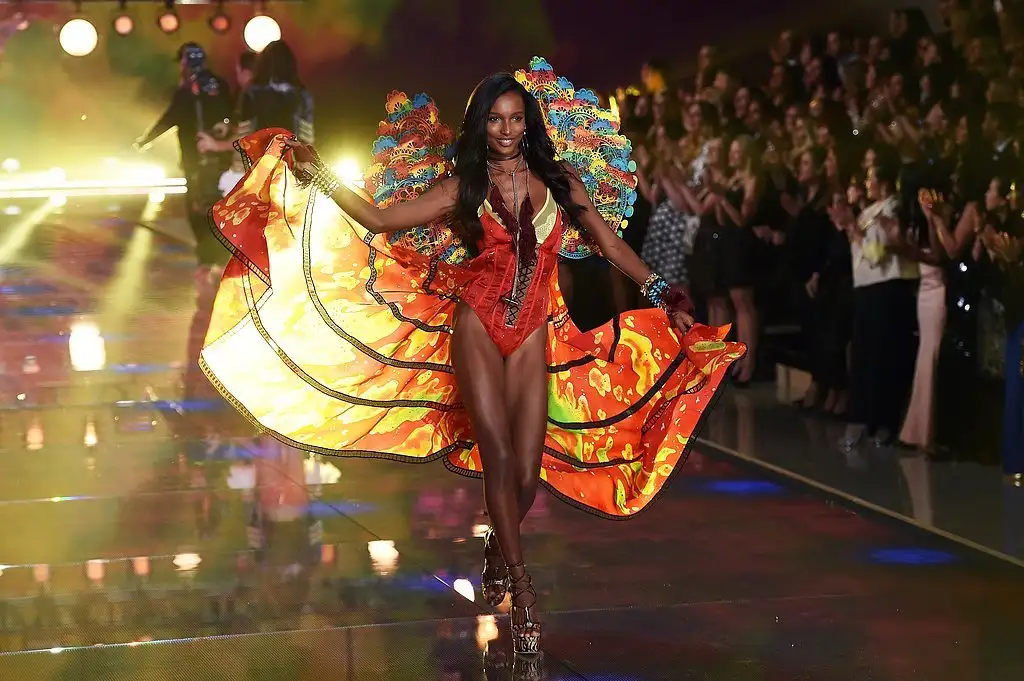 Pictured-Jasmine-Tookes.webp