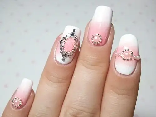 pinterest-wedding-nail-designs.webp