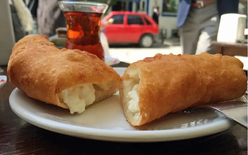 pisi-mis-gozleme-pisi-canakkale-01.webp