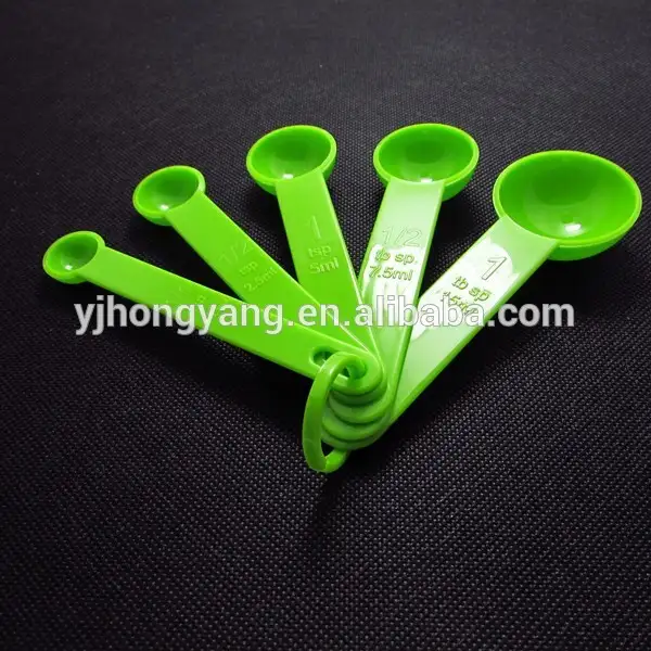 Plastic_Gram_Measuring_Scoop_Colorful_Plastic_Spoon.webp