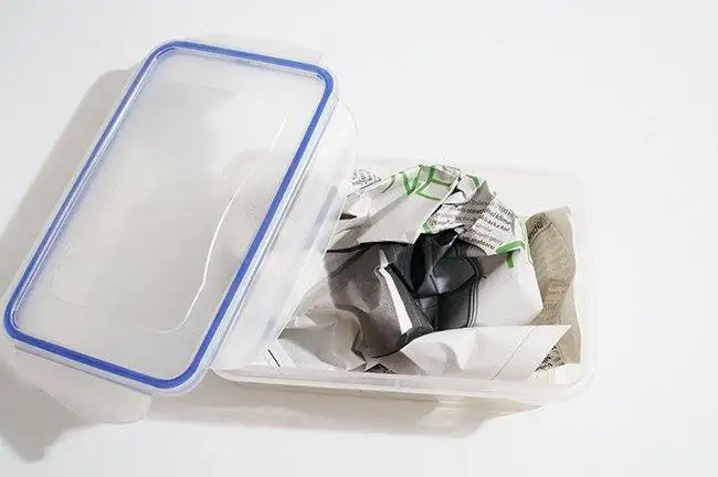 plastik_kap_kotu_koku.webp