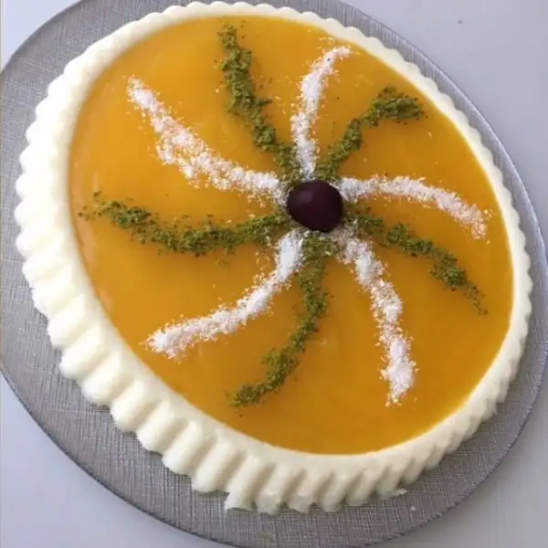 portakal-soslu-irmik-tatlısı-tarifi.webp