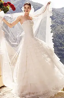 Pronovias-Rebecca-dress.webp