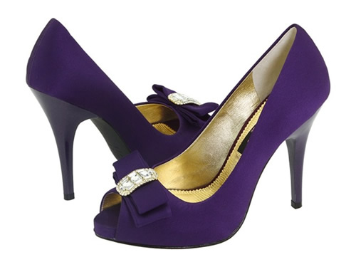 purple-bridesmaid-shoes-with-high-heels.jpg