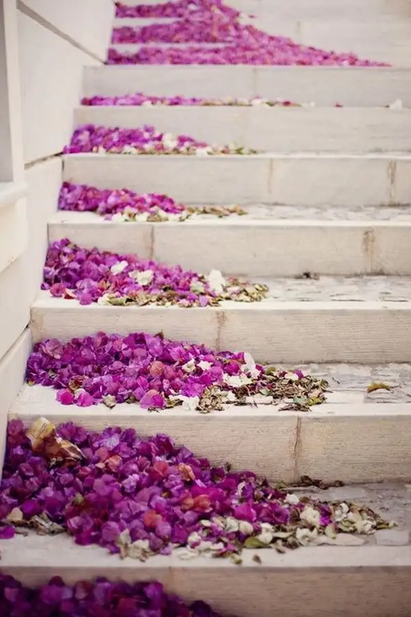 Purple-Wedding-Ideas-27.webp