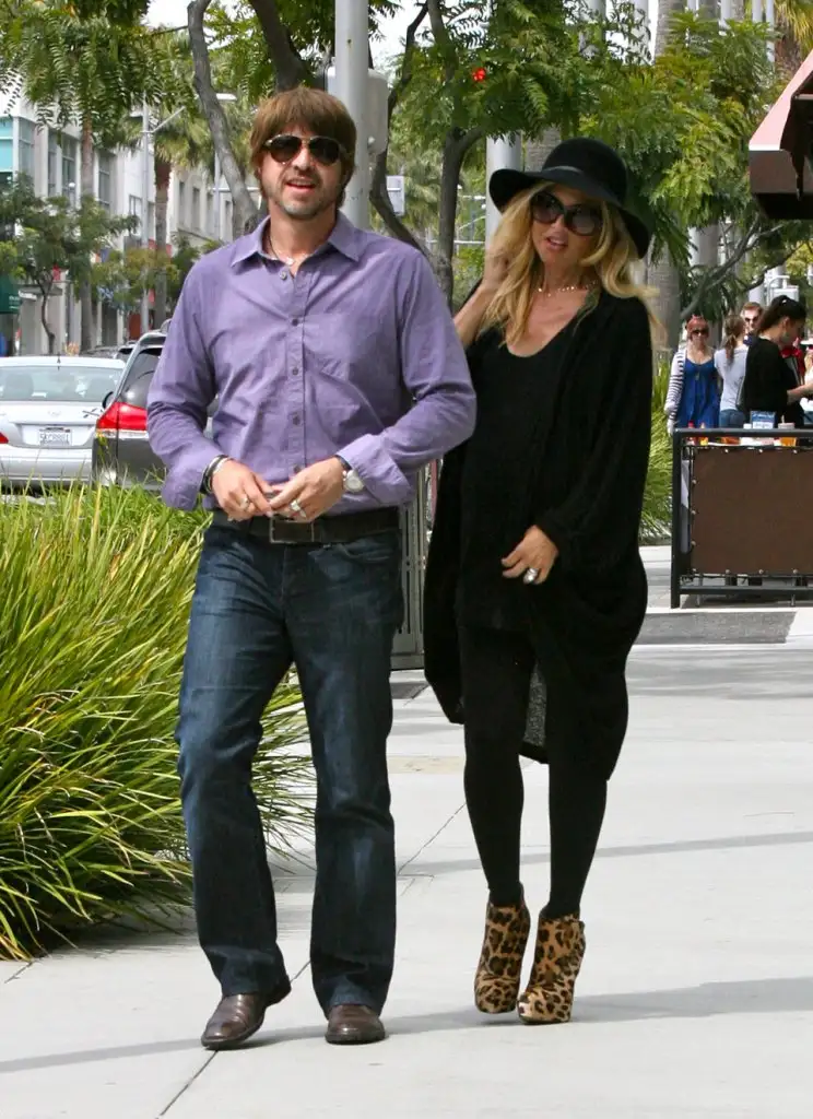 rachel-zoe-rodger-berman-are-strollin-in-style-2-960x1320.webp