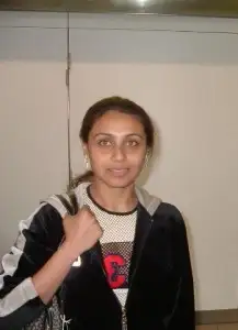 rani-mukherjee-without-makeup-3-217x300.webp