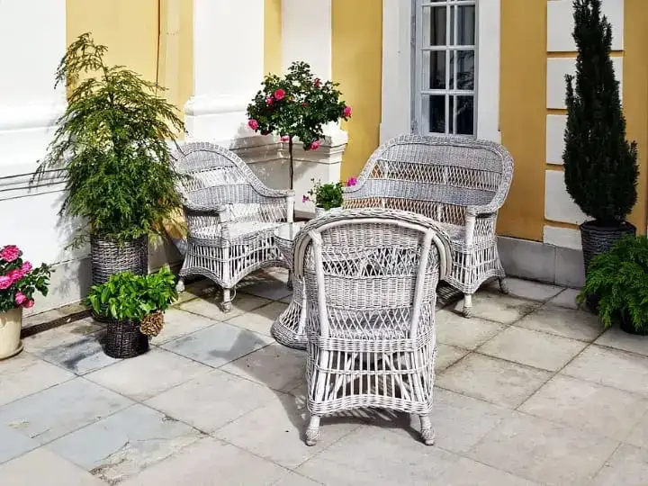 rattan_mobilya_dekorasyonu.webp