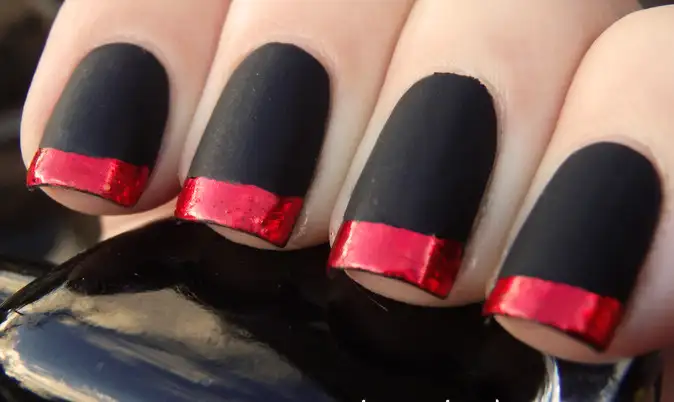 red-and-black-colour-matte-nails-good-ideas.webp