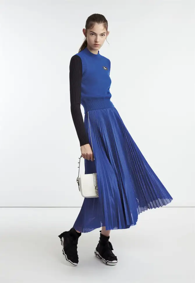 red-valentino-resort-2019-12978-5062018114400_jpg.webp