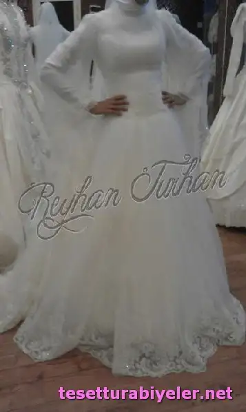 Reyhan-Turhan-Gelinlik-Modelleri-3.webp