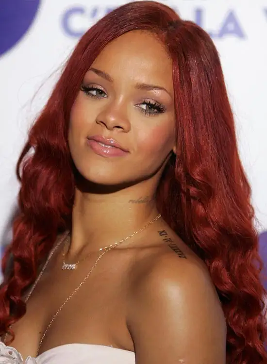 rihanna_en_yakisan_sac_modeli.webp