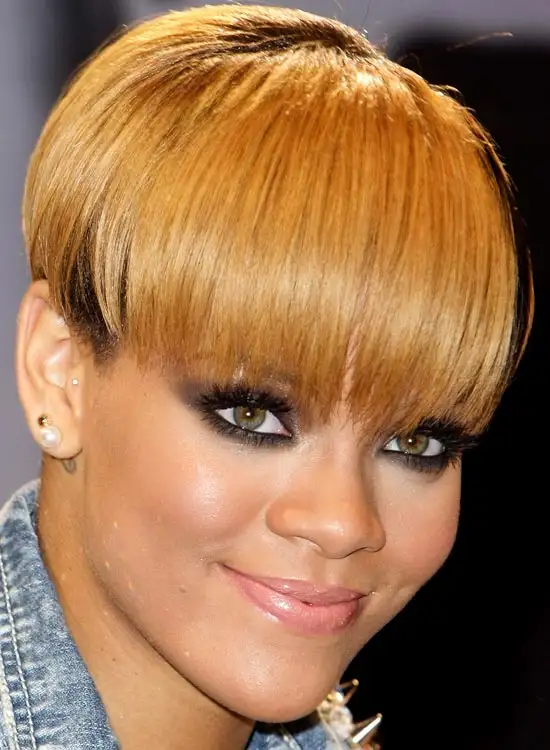 rihanna_sac_kesimi.webp