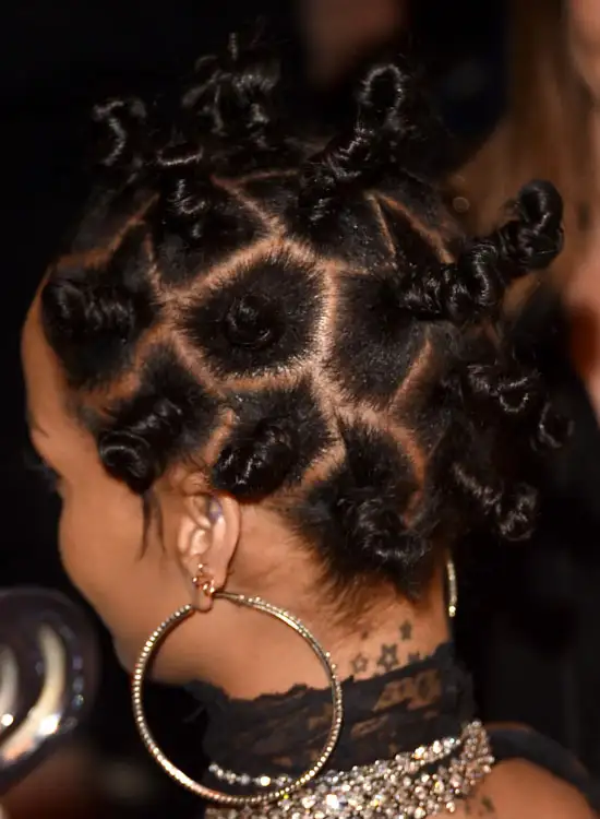 rihanna_sac_stili.webp