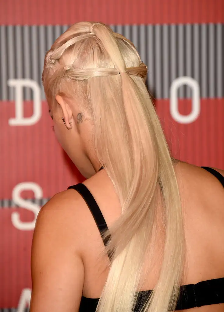 Rita-Ora (1).webp