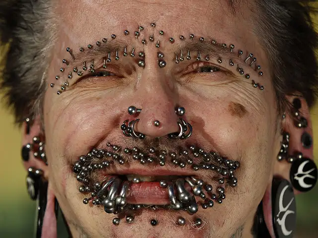 Rolf-Buchholz.webp