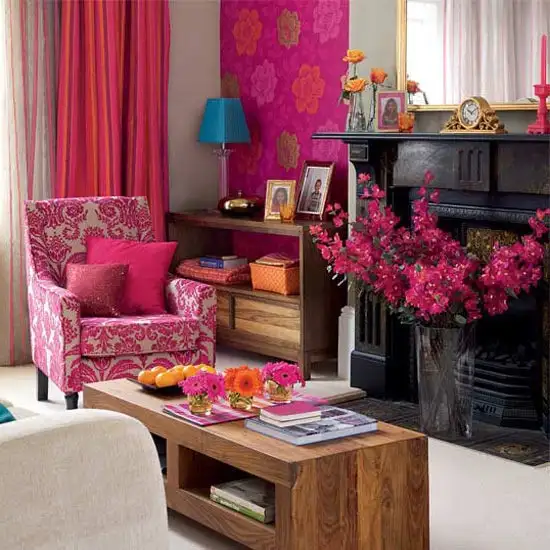 Romantic-living-room-ideas-with-wooden-tab.webp