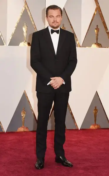 rs_634x1024-160228170955-634-leonardo-dicaprio-2016-oscars-academy-awards-mh-022816.webp