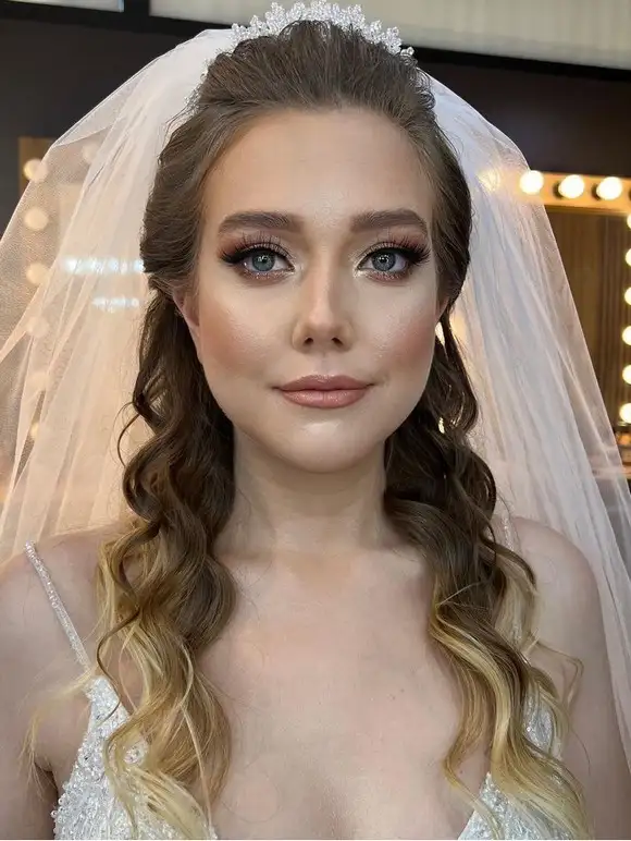 saç2.webp