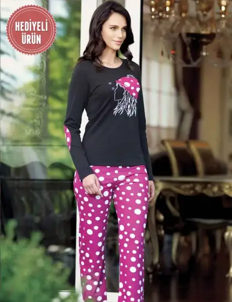 sahinler-aplikeli-puanli-pijama-takim-4361-26-B.webp