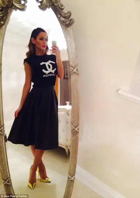 sam-faiers-and-river-island-black-leather-full-midi-skirt-gallery.webp