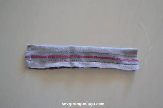 sandalyeler-icin-fransiz-stili-minder-dikimi-7-530x353.webp