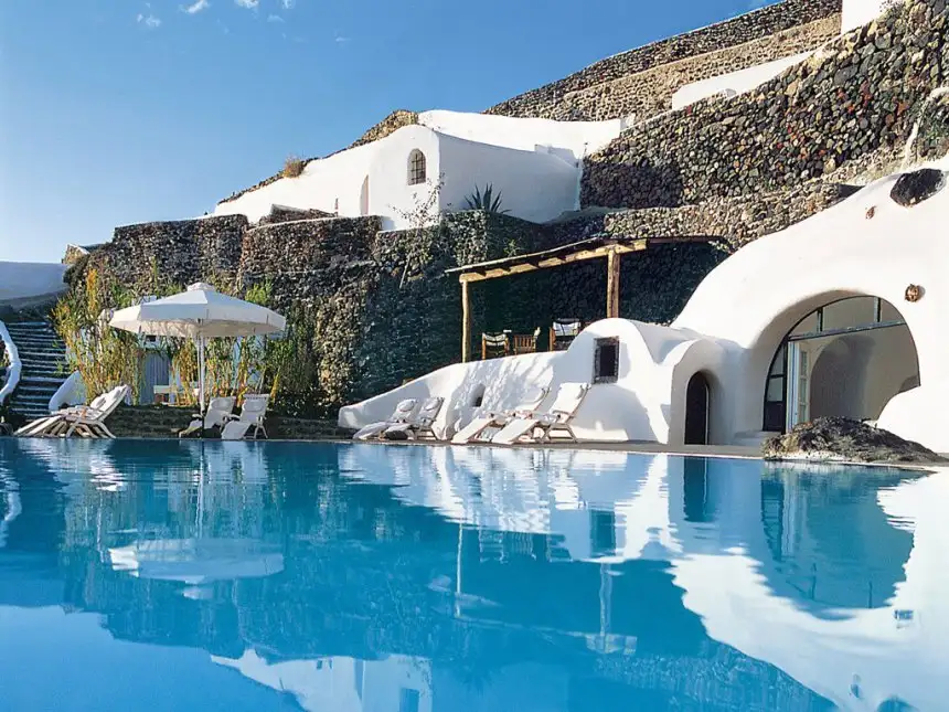 santorini-04.webp