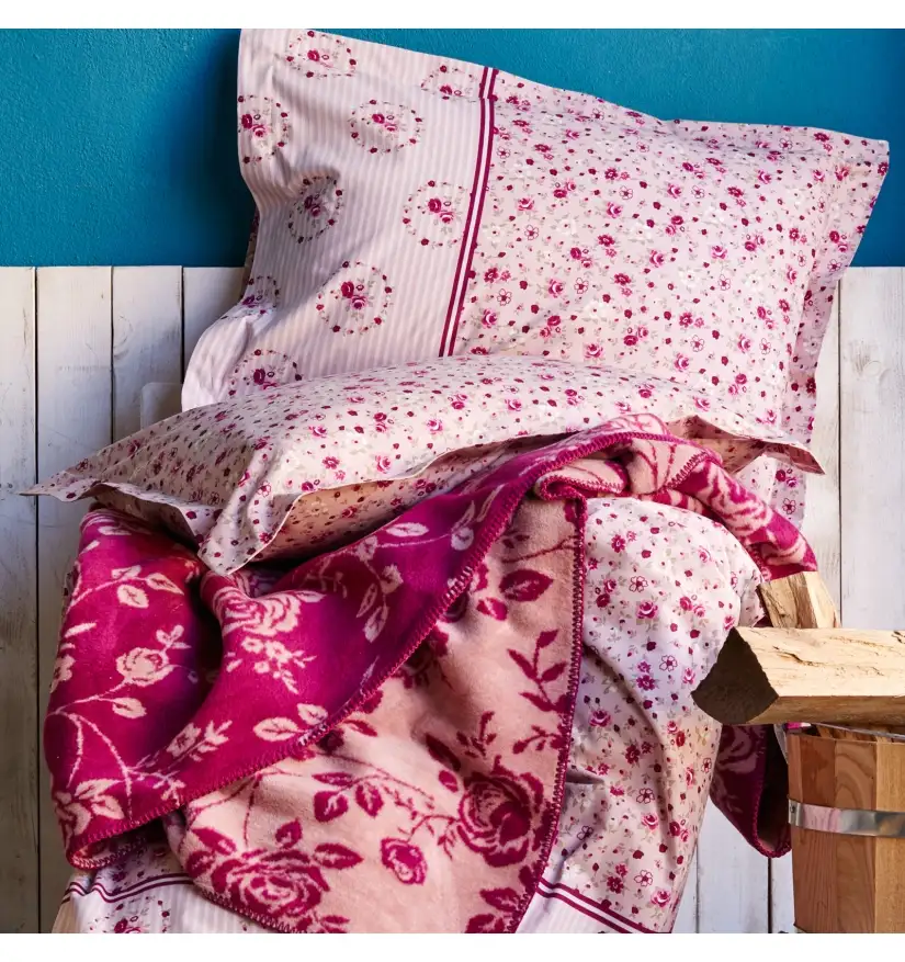 sarah anderson pembe-825x877.webp