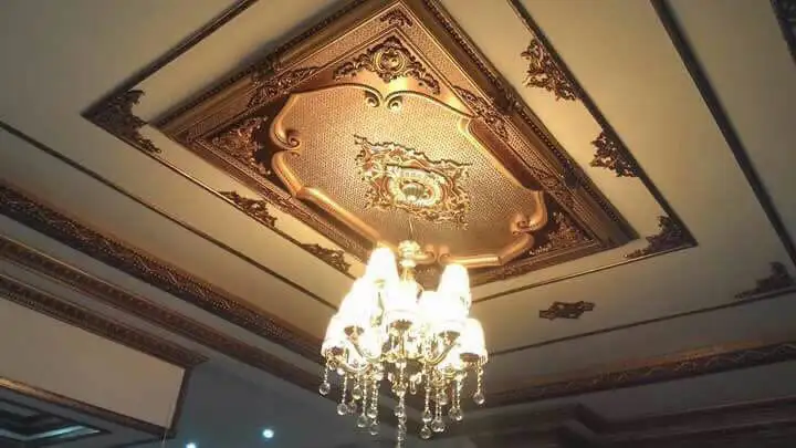 Saray-Tavan-4.webp