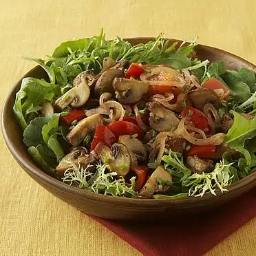 Sauteed-Mushroom-Salad.webp