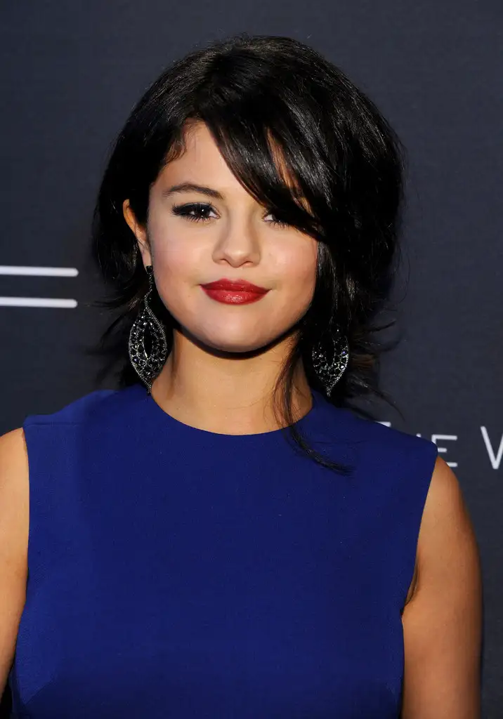 Selena-Gomez-Dinner-LA-3.webp