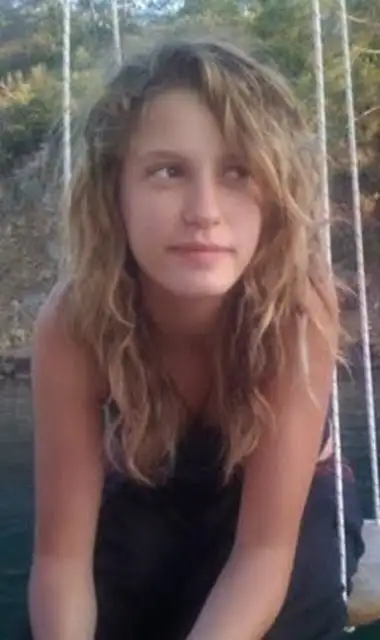 serenay-sarikaya-makyajsiz-hali.webp
