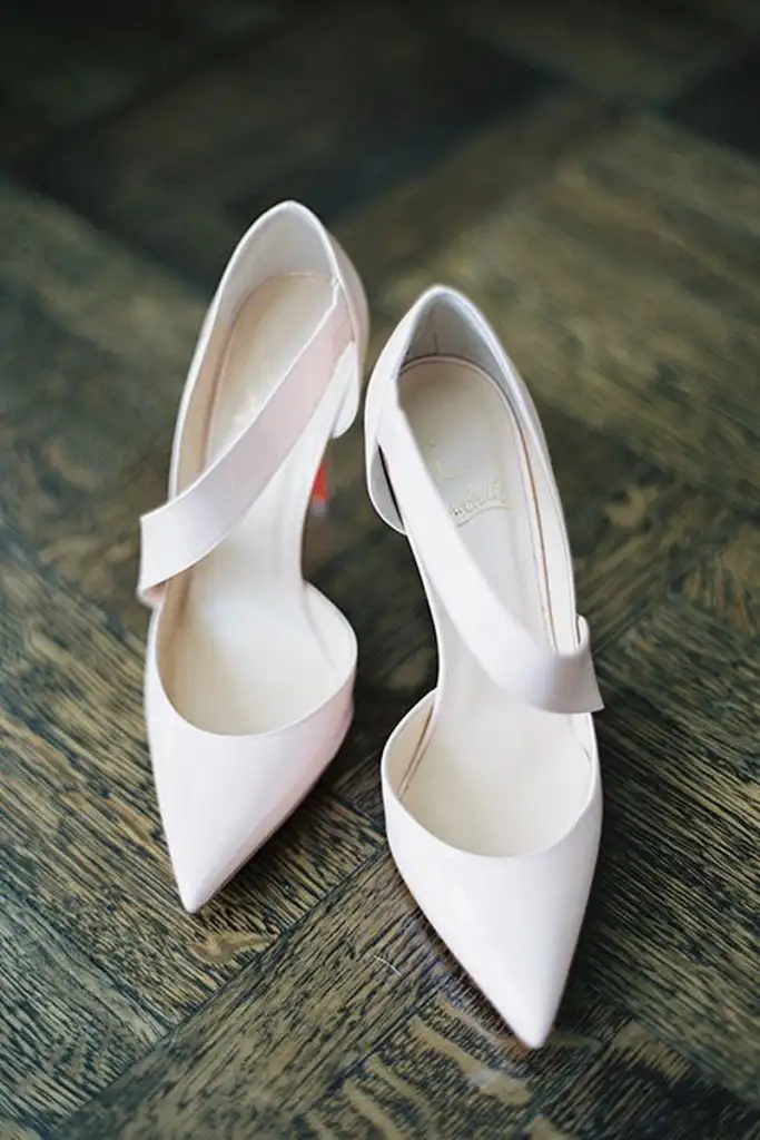 shoee (1).webp