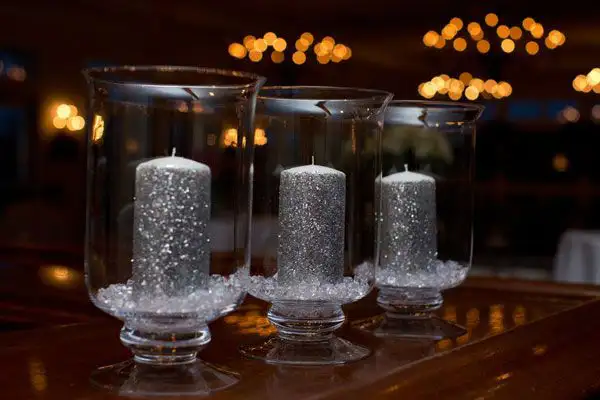 silver-winter-wedding-decoration09.webp