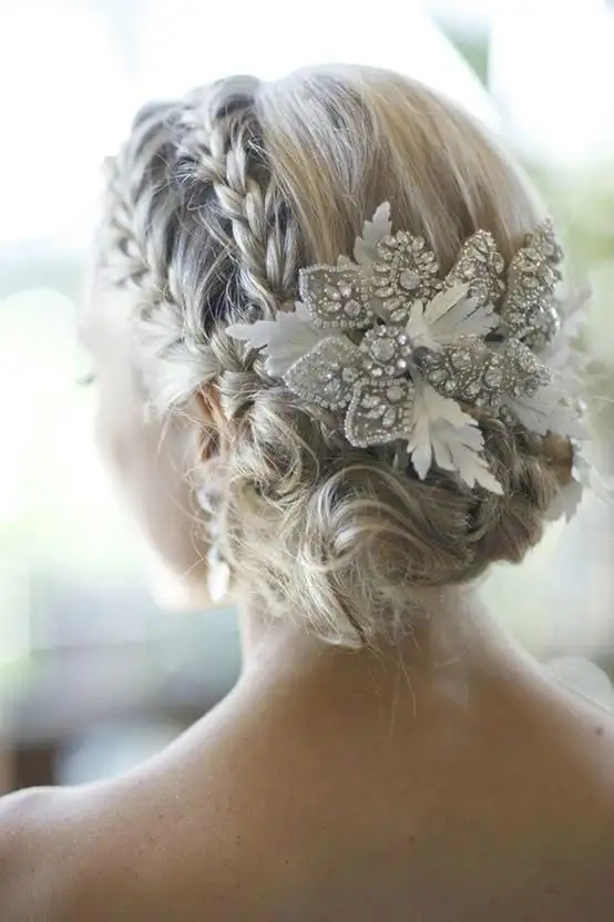 silver-winter-wedding-decoration14.webp