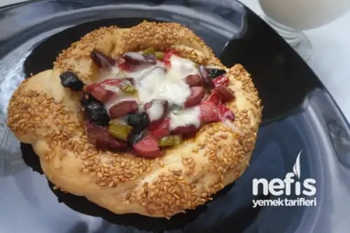 simit-pizza-tarifi-1-500x333.webp