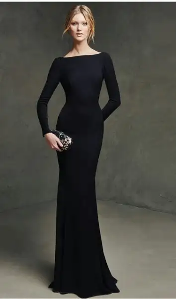 siyah-sade-abiye-modeli.webp
