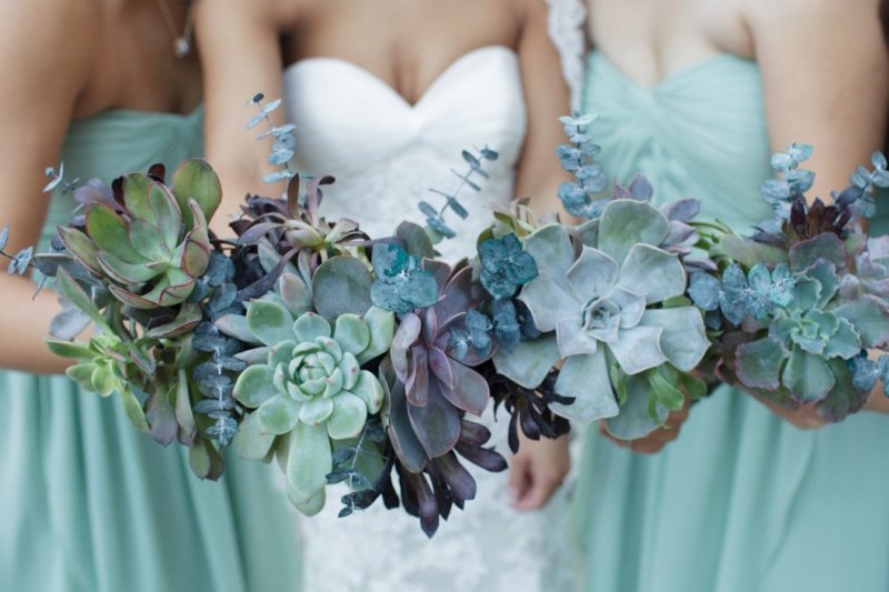 small-and-unique-succulent-wedding-bouquets.jpg