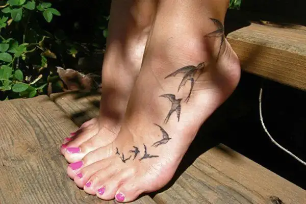 small-chic-tattoo338.webp