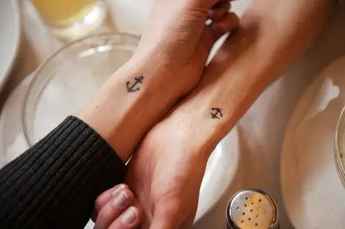 small-chic-tattoo436.webp