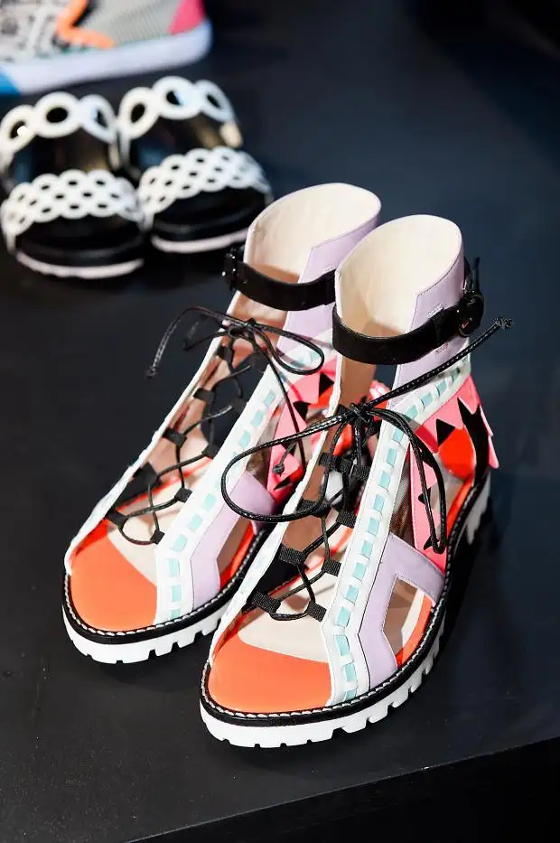 sophia-webster-details-spring-summer-2015-lfw64.webp