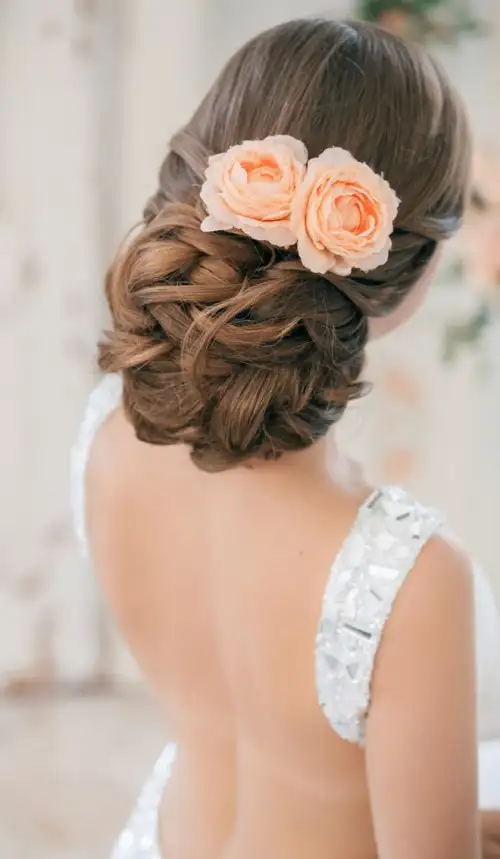 steal-worthy-wedding-hairstyles-4-500x859.webp