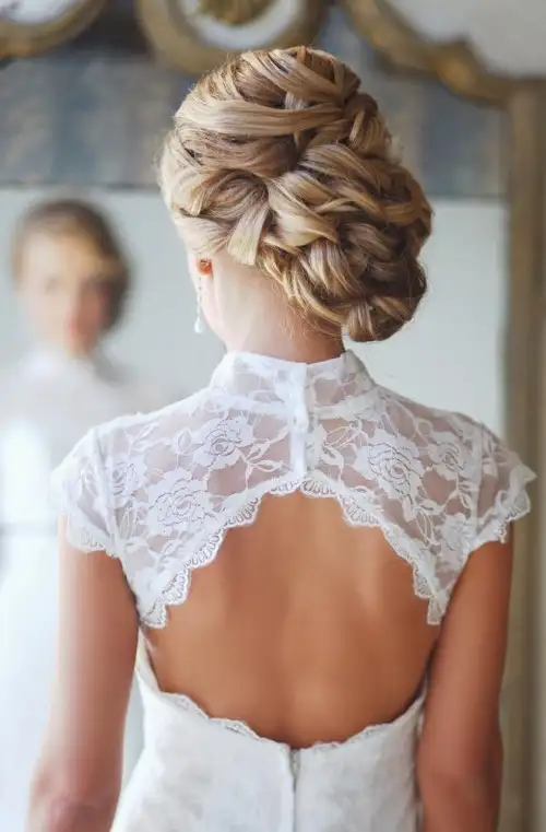 steal-worthy-wedding-hairstyles-7-500x761.webp