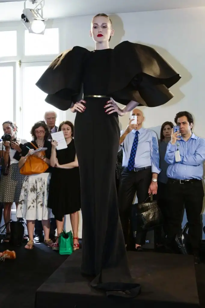 Stephane-Rolland-Couture-FW15-Paris-2941-1436281631-bigthumb.webp