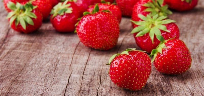 strawberries-hero-table-6-fruits-9-850x400.jpg