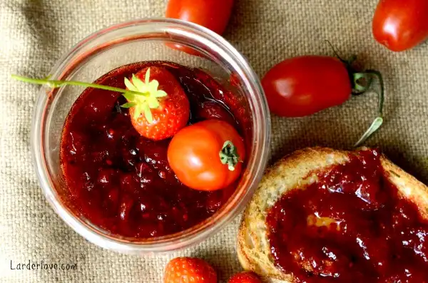 Strawberry-and-Tomato-Jam-by-larderlove-2.webp