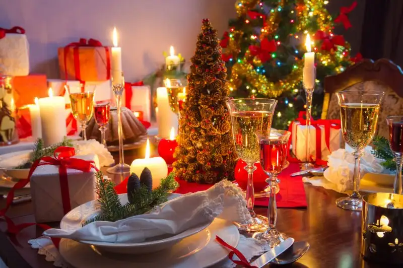 table-reveillon-fotolia.webp