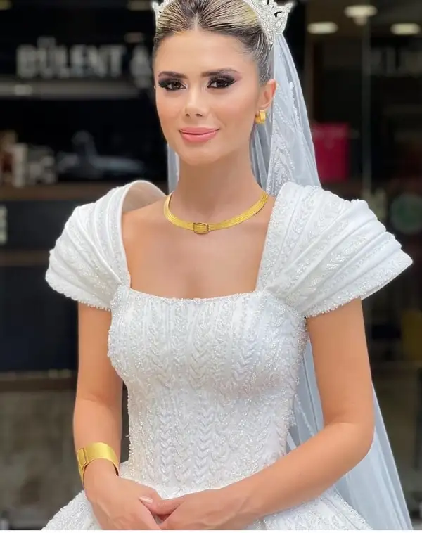 takı1.webp